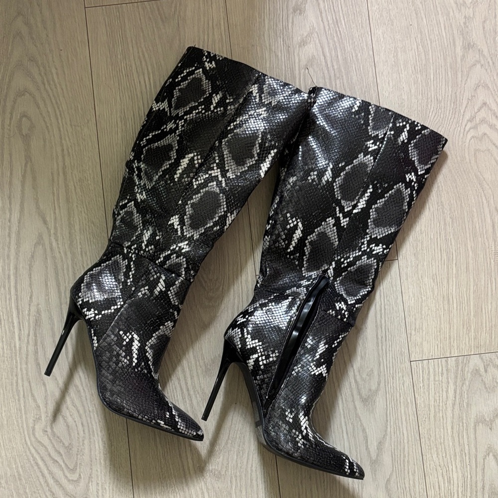 Black and White Snake Pattern Heeled Boots